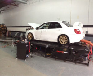2006 STI strapped to the dyno 